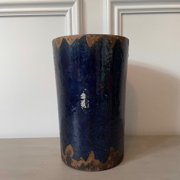 8.25 in. Studio Thrown Distressed Vase Marked "v" - Picture 2 of 5